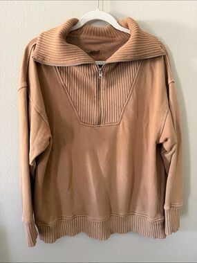 Aerie Half Zip Sweatshirt size S